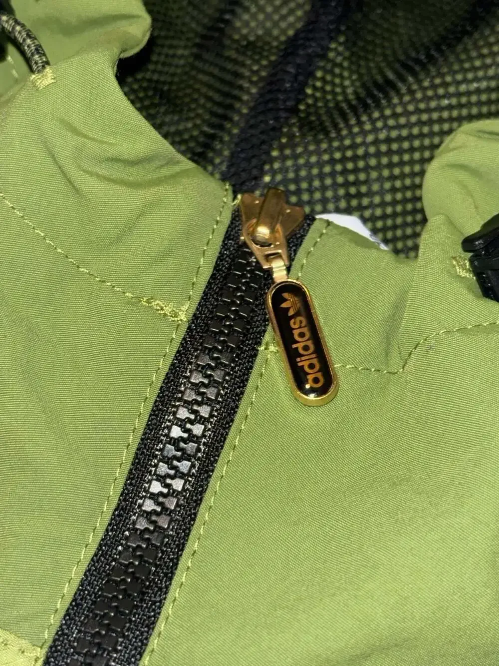 Adidas Originals R.Y.V. Blocked 2.0 Windbreaker Jacket Olive Green Mens Pullover